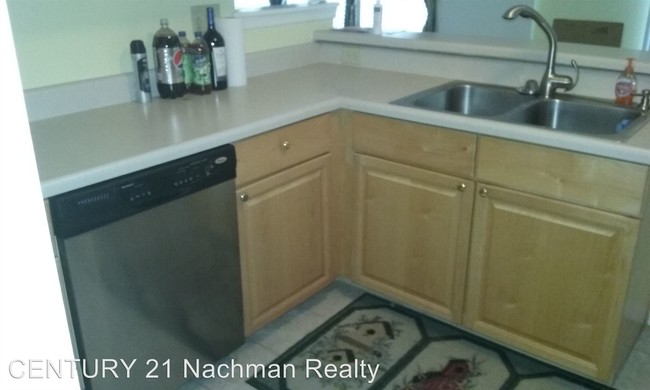 Foto del edificio - 4 br, 2.5 bath House - 105 Long Pine Road