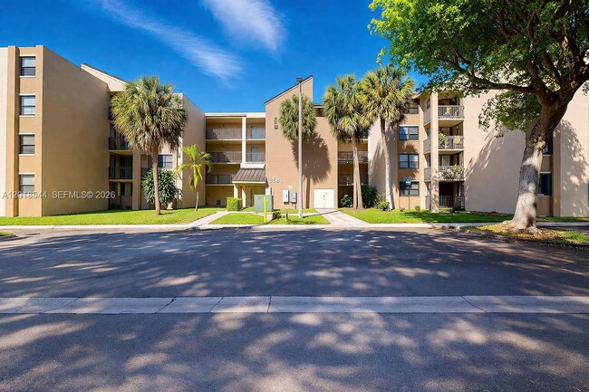 Building Photo - 3581 SW 117th Ave