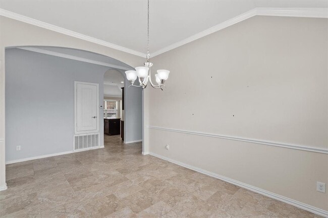 Building Photo - 417 Briar Park Dr