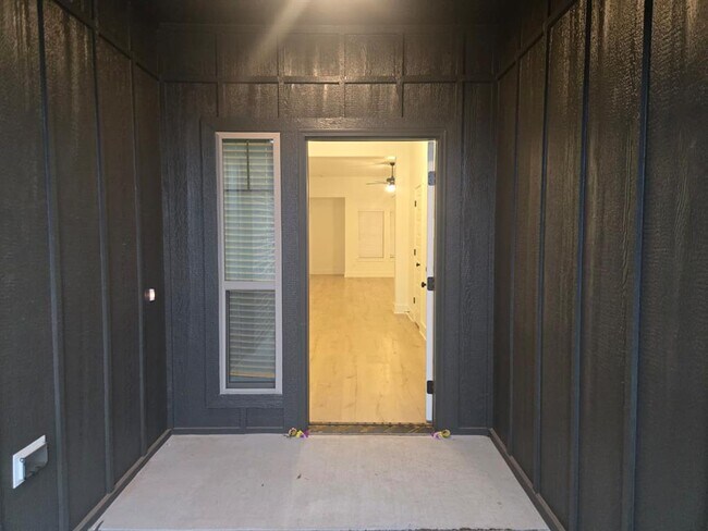 Foto del edificio - 17705 Horne Ln