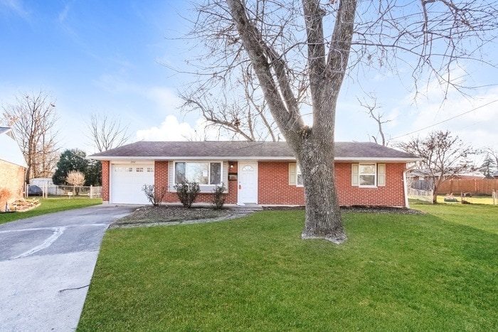 Primary Photo - Cute 3 Bedroom Cincinnati Home