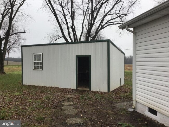 Building Photo - 17107 Raccoon Ford Rd