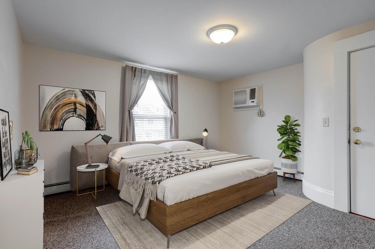 122 Lowell St, Peabody, MA 01960 Condo for Rent in Peabody, MA