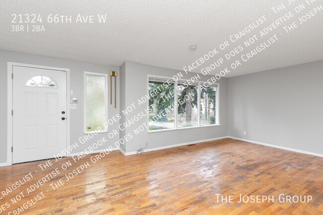 Foto del edificio - 21324 66th Ave W