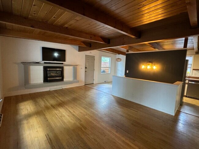 Foto del edificio - 2224 Lyndale Lane