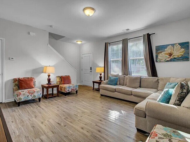 Foto del edificio - 1052 Lexi Ct