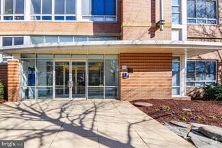 Building Photo - 355 I St SW