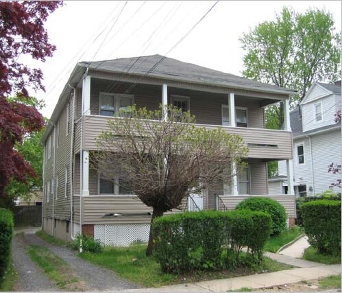 Building Photo - 11 Minerva Pl