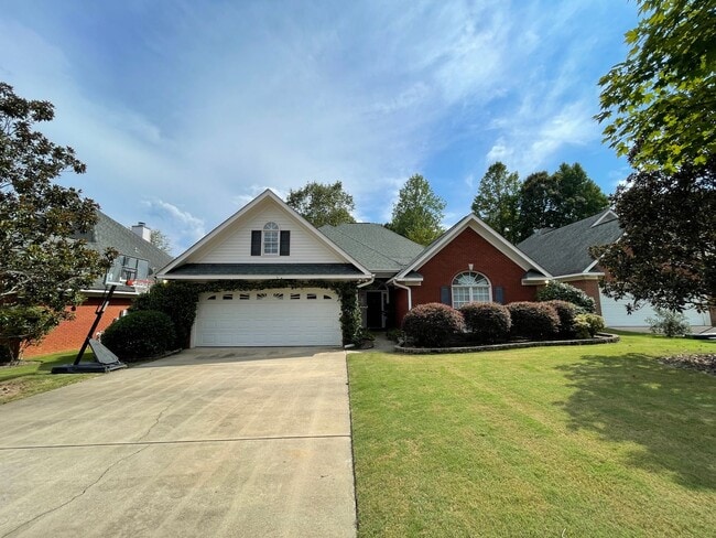 Building Photo - 714 Berry Lane