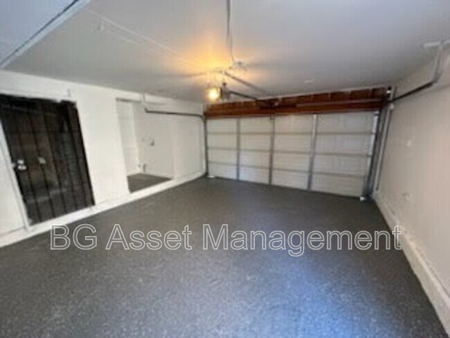 Foto del edificio - 2417 Northrop Ave