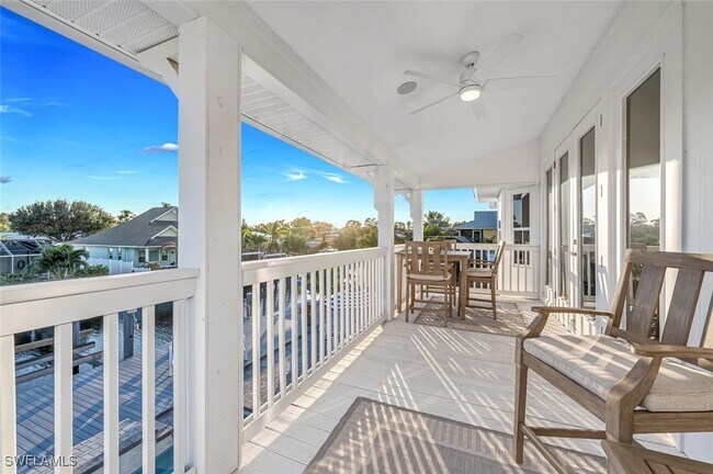 Foto del edificio - 2736 Gulfview Dr