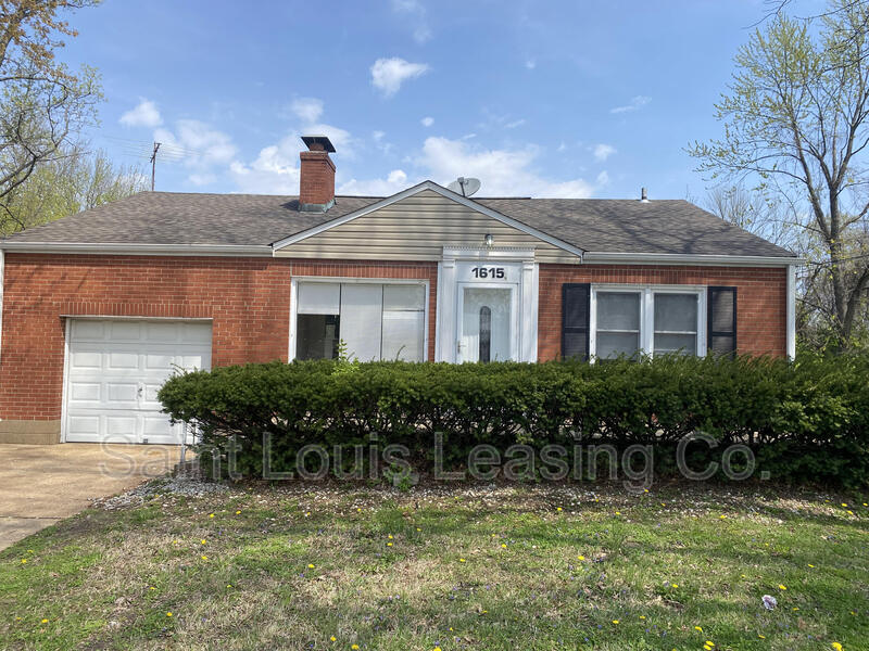 Primary Photo - 1615 Redman Rd