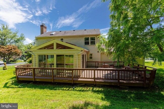 Building Photo - 11778 Hollyview Dr