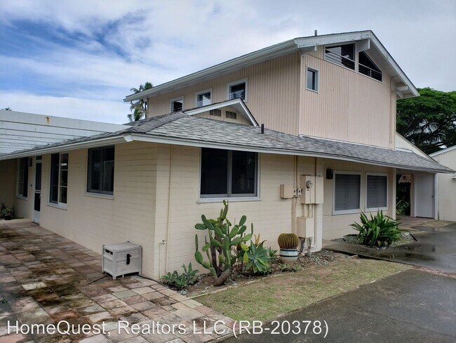 Building Photo - 4 br, 3 bath House - 155 Kuupua Street