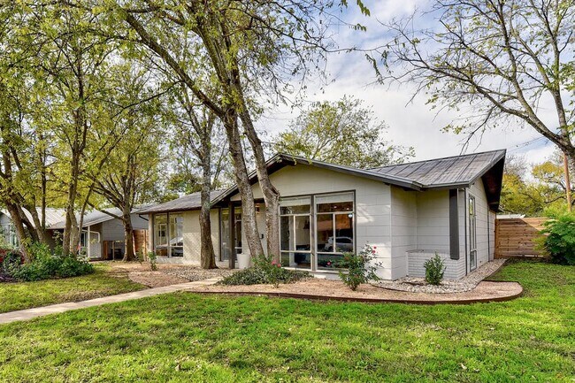 Building Photo - 5308 Halwill Pl
