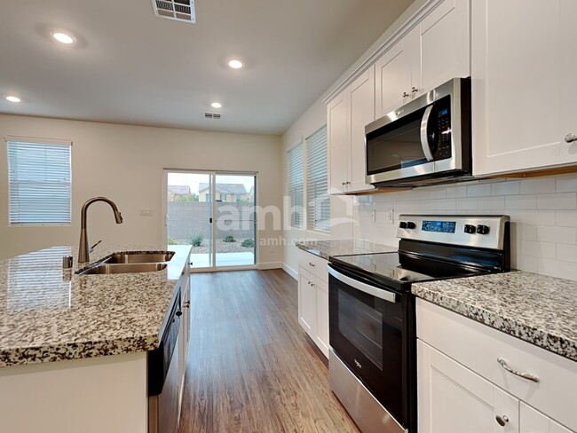 Building Photo - 8110 Inhibition Ct