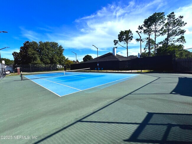 Foto del edificio - 12067 Hanson Creek Dr
