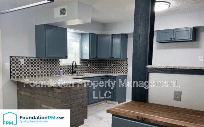 Foto del edificio - 4048 Point Church Rd