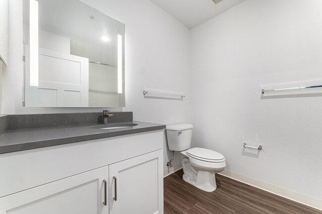Interior Photo - Eagle Ridge Apartment Homes