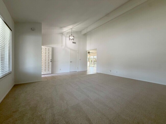 Foto del edificio - 20771 National Ln