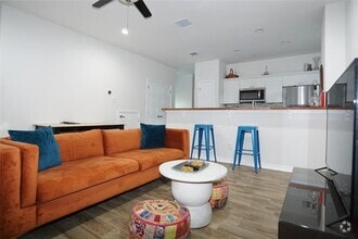 Building Photo - 2540 Contour Dr