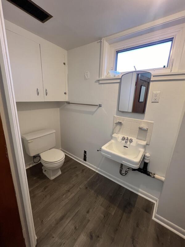 Foto del edificio - 1725 E 21st St