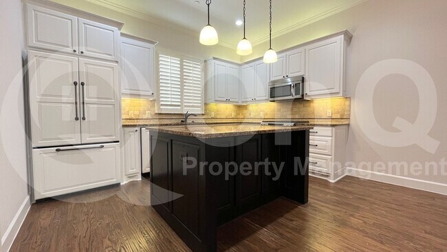Building Photo - 5025 Calloway Drive
