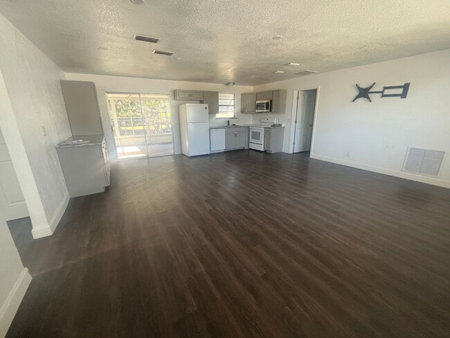 Foto del edificio - Home for Rent South Daytona