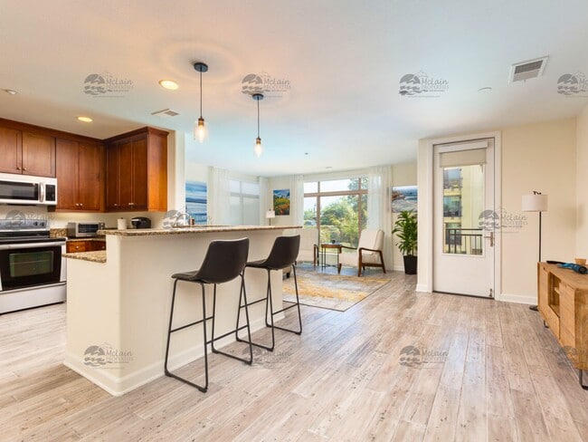 Building Photo - 1019 Costa Pacifica Way