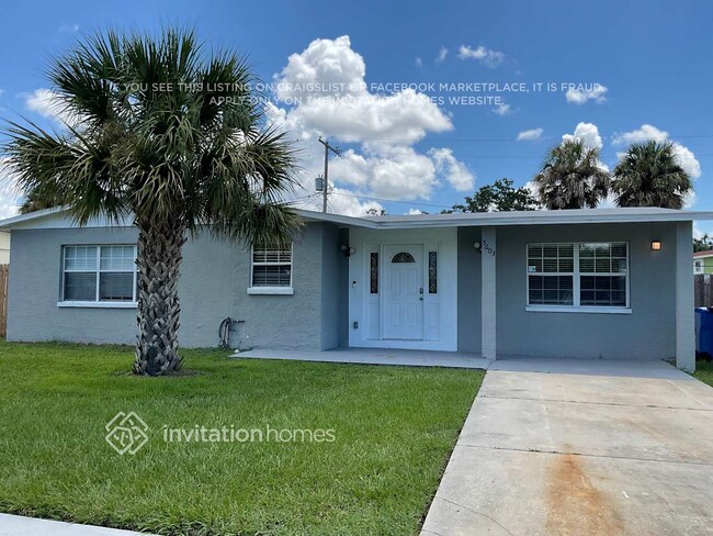 Building Photo - 5603 Santa Monica Dr
