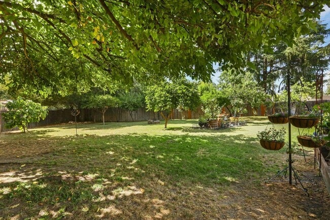 Building Photo - 3616 Wood Duck Cir