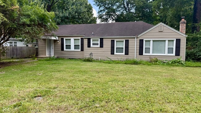 Building Photo - 2215 Durham Dr