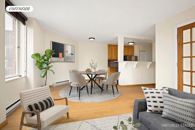 Building Photo - 1641 3rd Ave