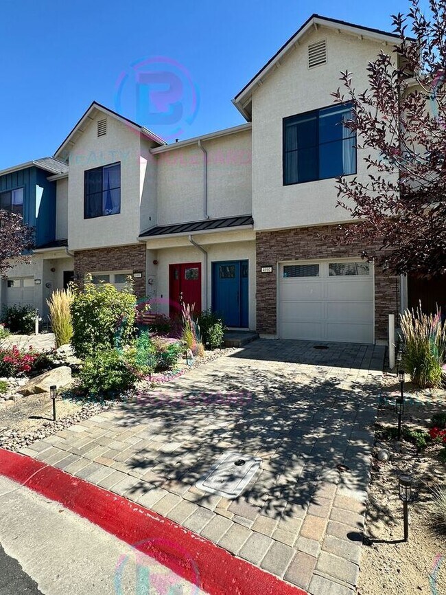 Foto del edificio - 1 Month Fee!-Specific. Modern Designer 2 B...