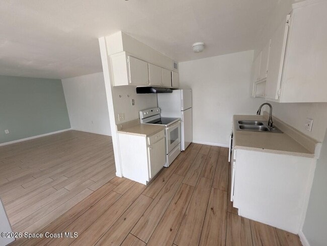 Building Photo - 140 Minna Ln