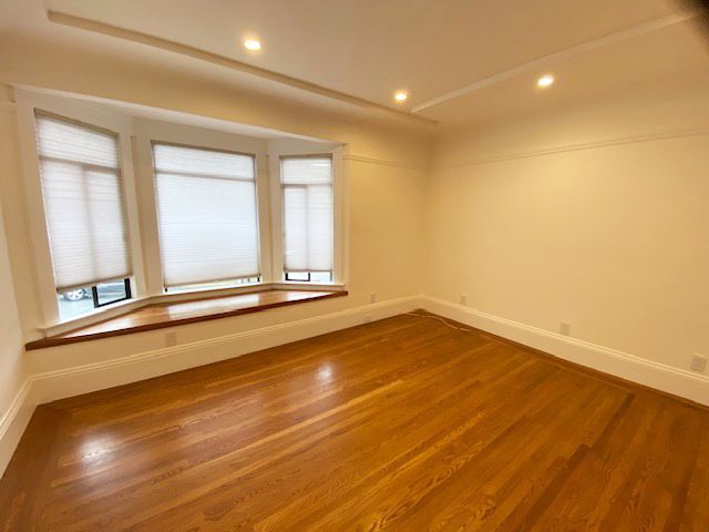 Foto del edificio - 2385 18th Ave