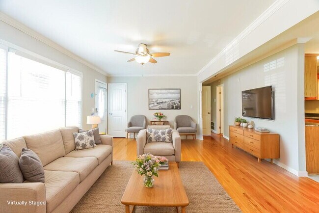 Foto del edificio - 1016 Delaney Dr