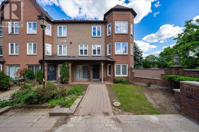 Building Photo - 735 New Westminster Dr