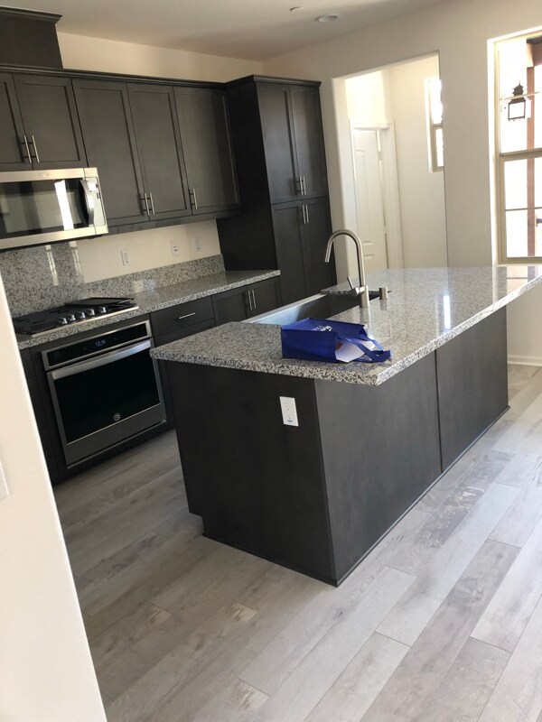 Building Photo - 34 Jaripol Cir