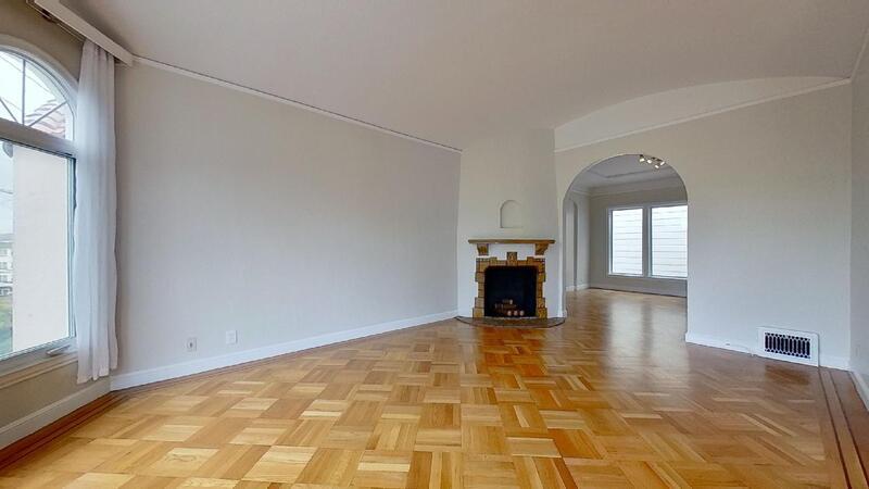 Primary Photo - 534 30th Ave
