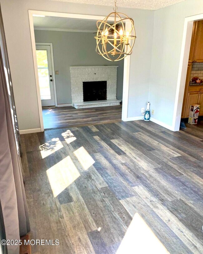 Foto del edificio - 10 Oakwood Drive