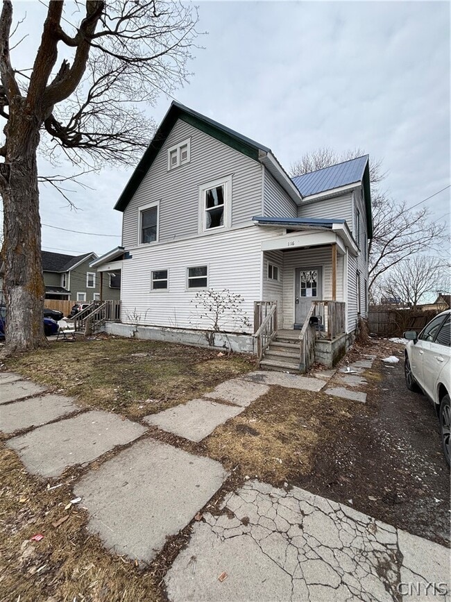 Building Photo - 116 S Meadow St