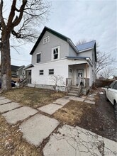 Building Photo - 116 S Meadow St