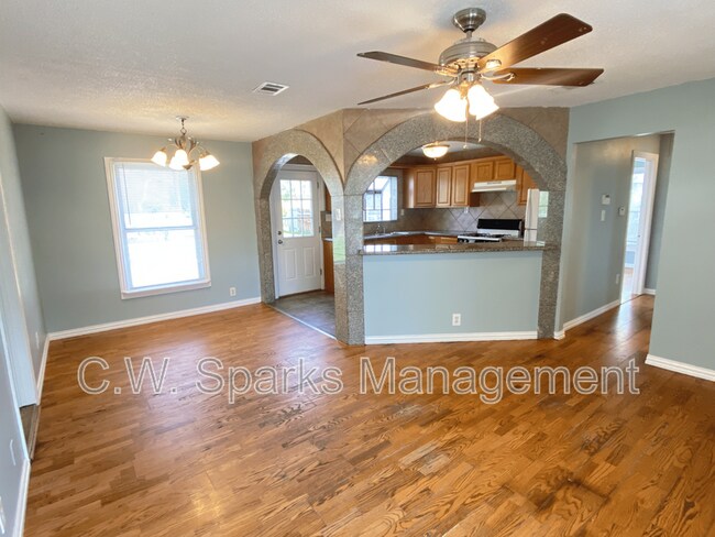 Foto del edificio - 10710 Joaquin Drive