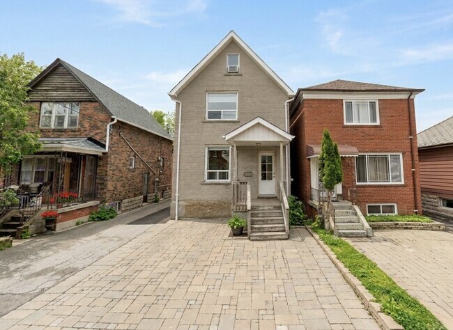 Photo du bâtiment - 26 Rockvale Ave