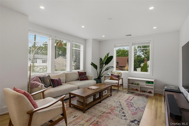 Foto del edificio - 525 3rd St