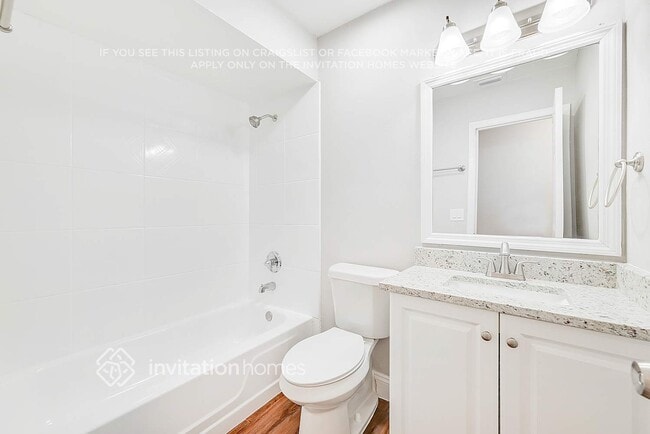 Building Photo - 7249 Laurel Hill Dr
