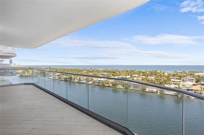 Foto del edificio - 19707 Turnberry Way
