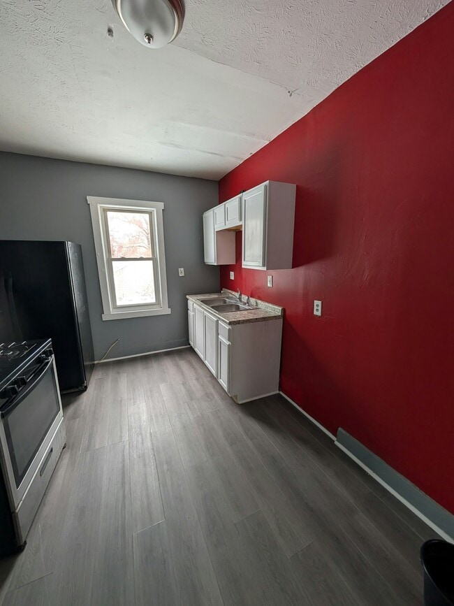 Foto del edificio - 3326 W 73rd St