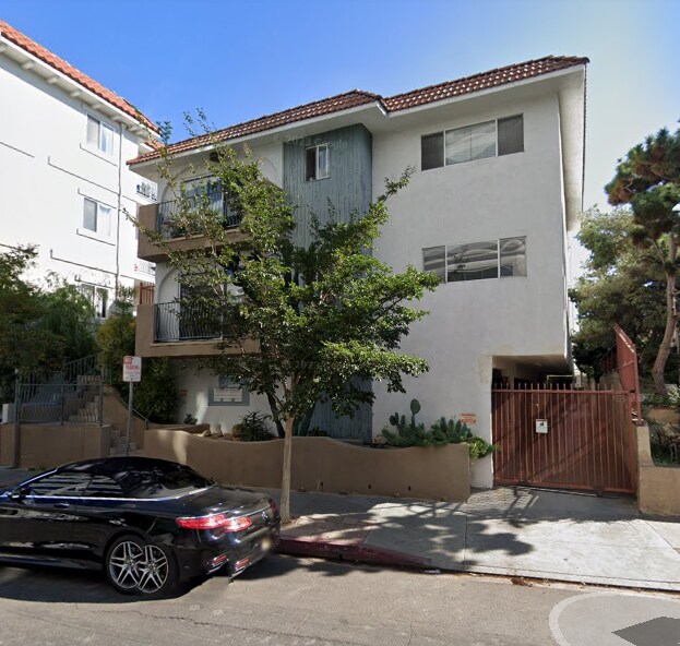 Foto del edificio - 1218 McClellan Dr